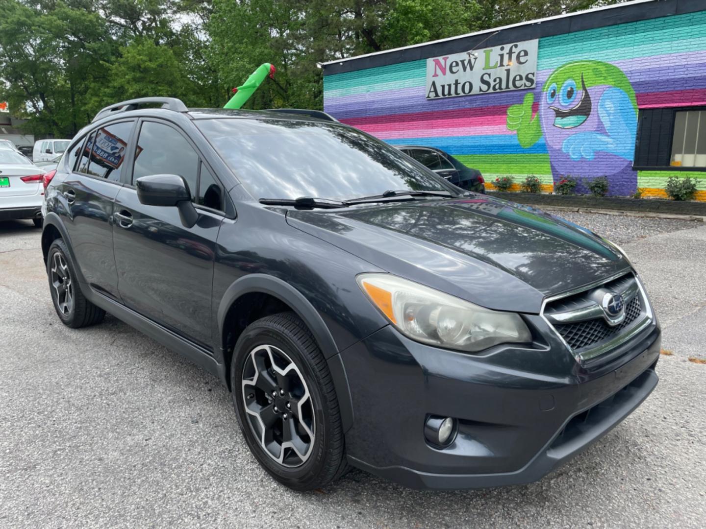 2015 GRAY SUBARU XV CROSSTREK 2.0I PREMIUM (JF2GPACC7FH) with an 2.0L engine, Continuously Variable transmission, located at 5103 Dorchester Rd., Charleston, SC, 29418-5607, (843) 767-1122, 36.245171, -115.228050 - Photo#0